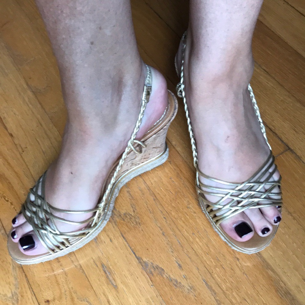 EUC Cole Haan wedge sandals. Size 8